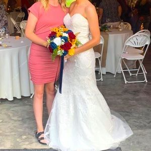 Size 4 Ivory Wedding Dress from David’s Bridal